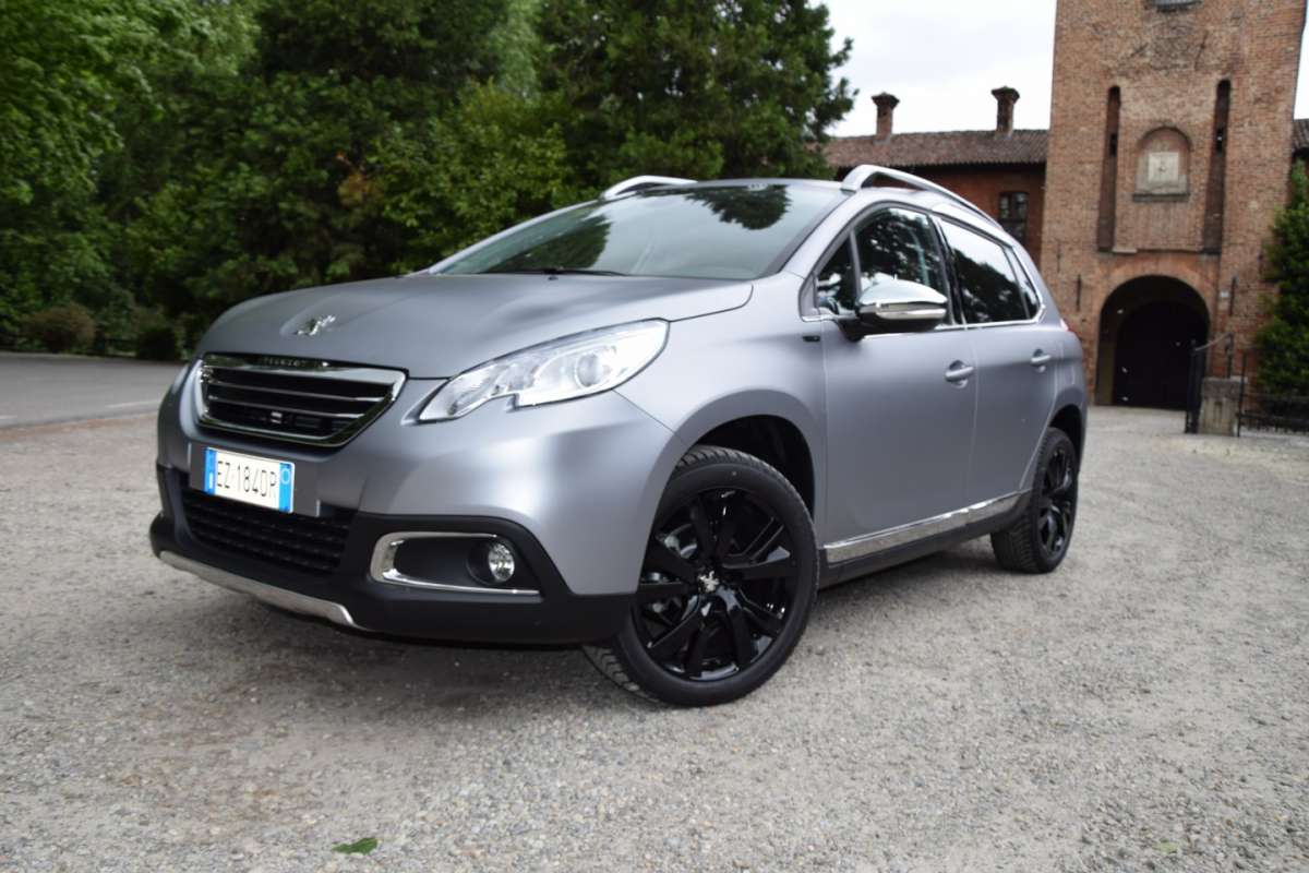Peugeot 2008 Black Matt
