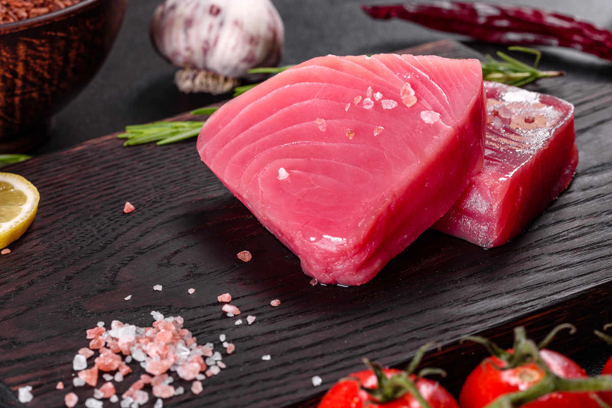 Secondi piatti con il tonno fresco: 9 ricette semplici e veloci