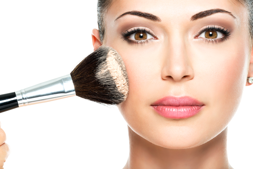 Make up strobing: 8 consigli per realizzarlo in poche mosse