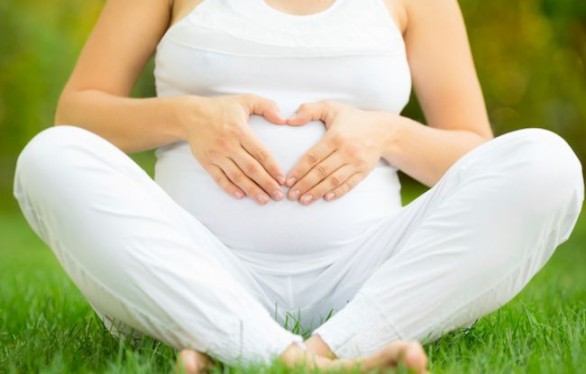 Perdite acquose in gravidanza: cause e cosa fare