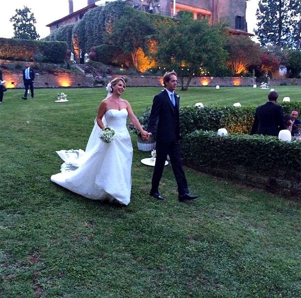 Monica Leofreddi e Gianluca Delli Ficorelli nel giorno del matrimonio