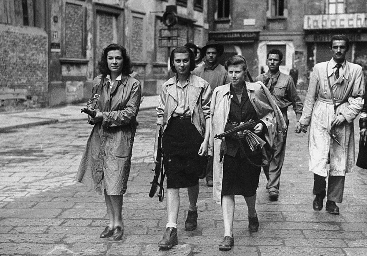 Donne partigiane della resistenza durante la seconda guerra mondiale
