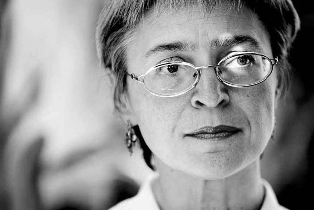 Anna Politkovskaja, biografia di una giornalista coraggiosa [FOTO]