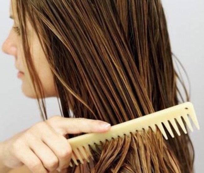 come evitare nodi nei capelli