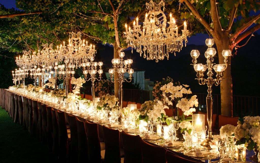 Decorazioni per il matrimonio di sera: le idee più romantiche [FOTO]