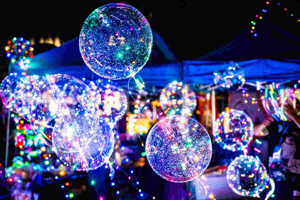 Luci di Natale fai da te: addobbi unici e originali | Pourfemme