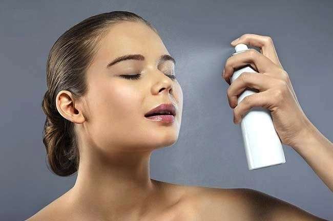 Spray fissanti per il trucco