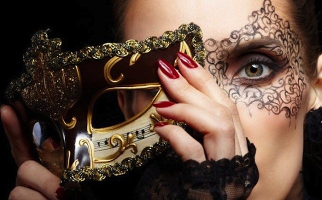 make up e maschera per carnevale