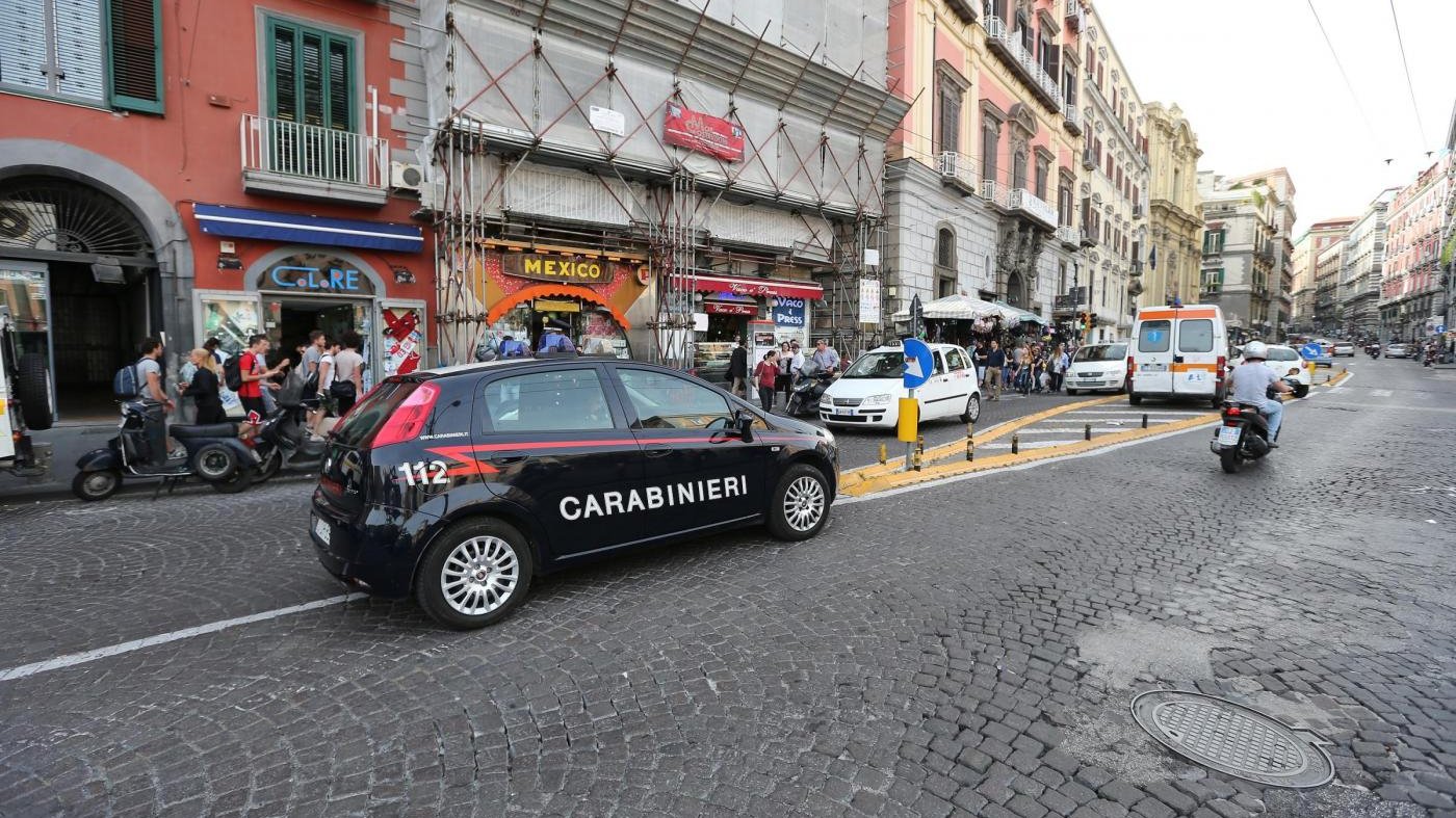 rapinatori a napoli
