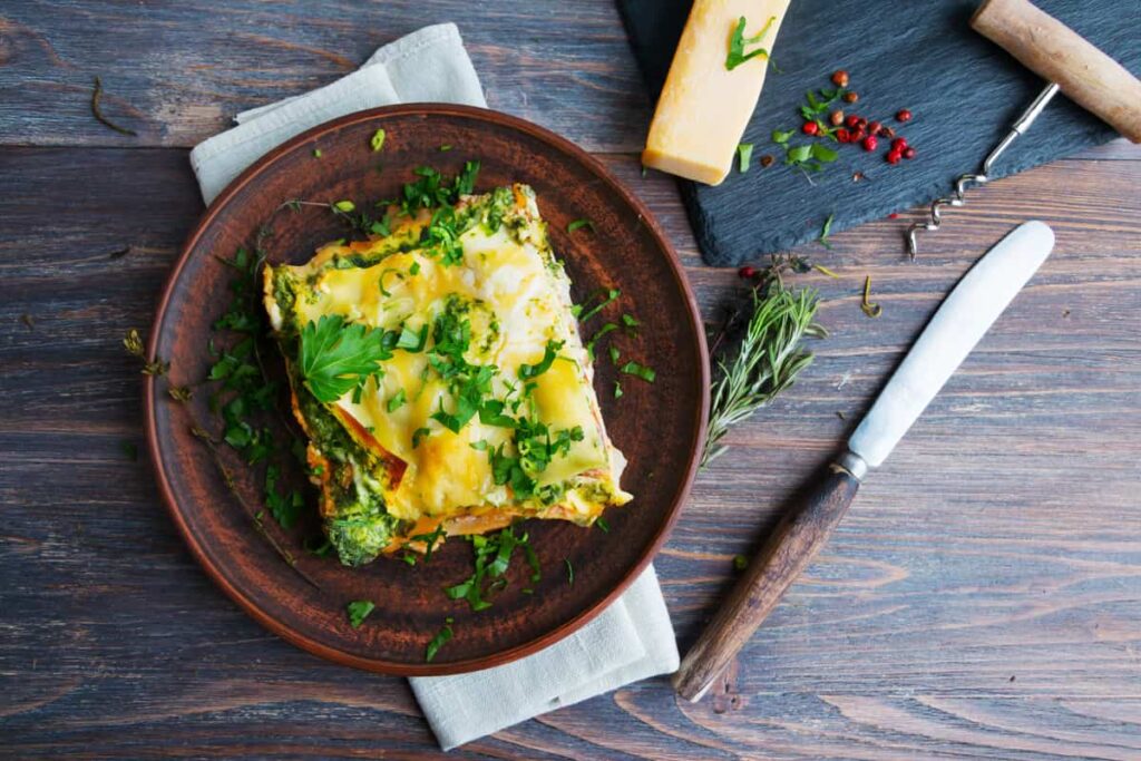 lasagne vegetariane con zucchine e carciofi