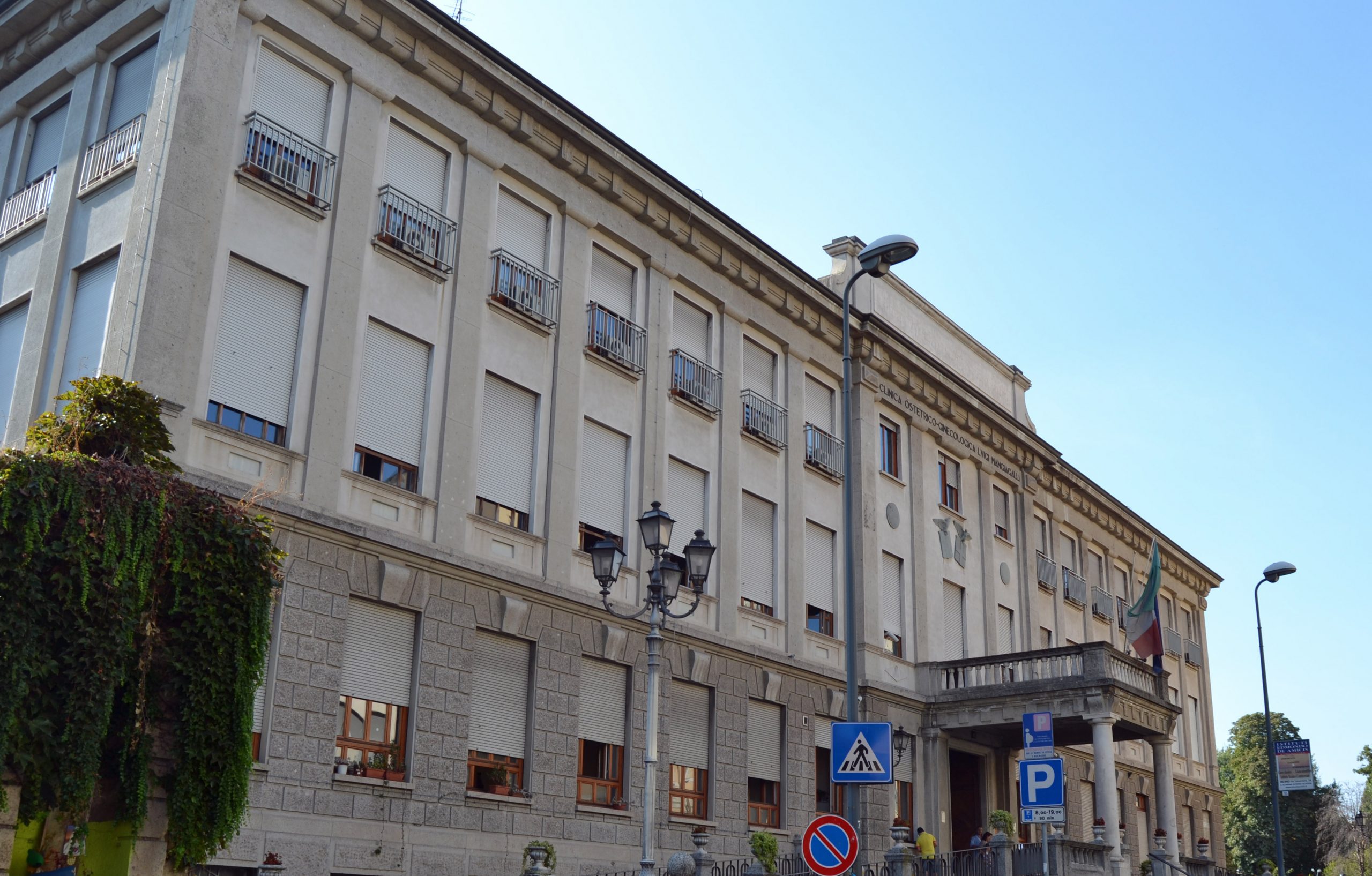 Milano, muore donna incinta con i suoi due gemelli per emorragia