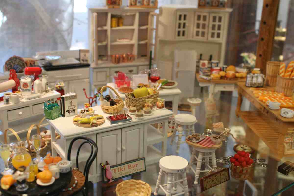 Una piccola casa con una miriade di lavoretti in Gomma Crepla