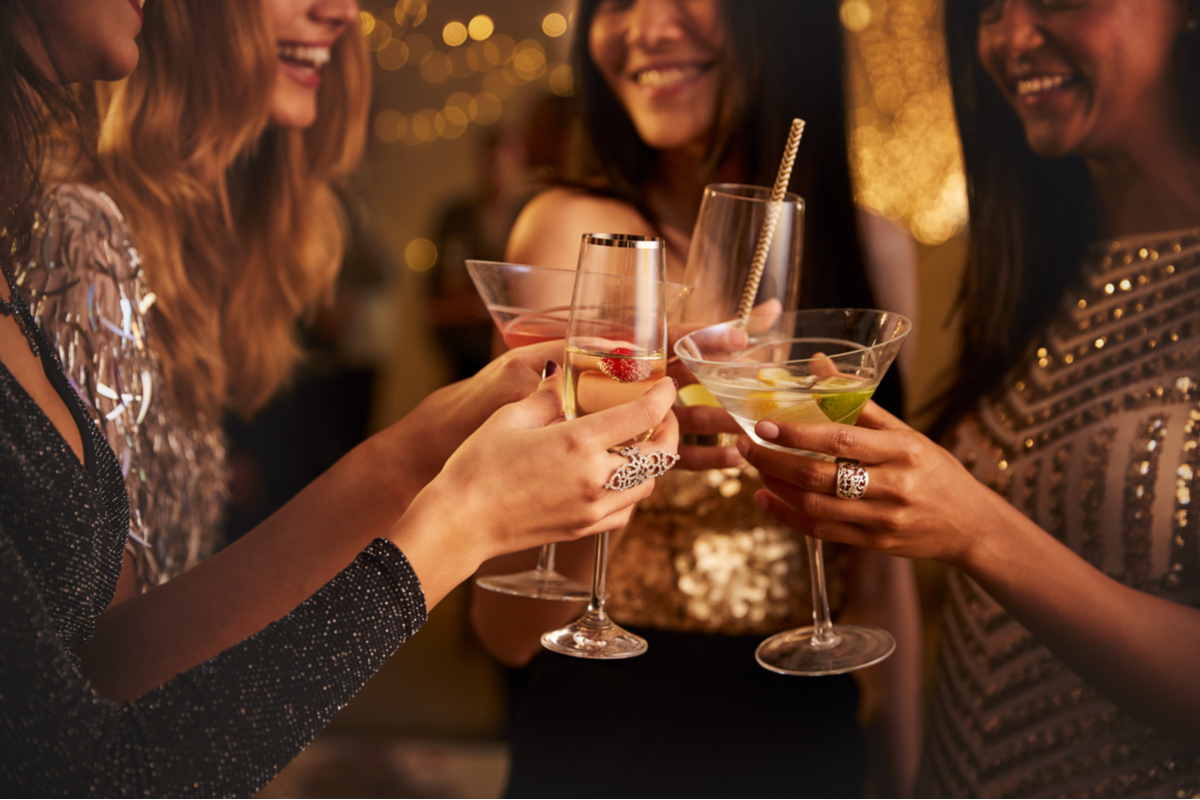 Festa della donna: cocktail mimosa e altri cocktail per festeggiare con le amiche