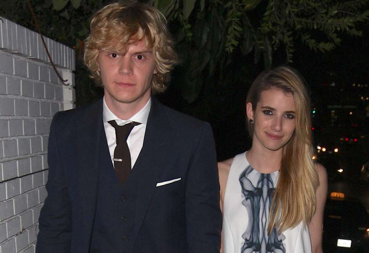 Emma Roberts ed Evan Peters