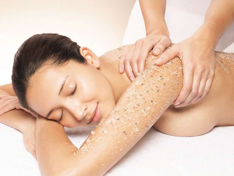 Scrub corpo per lautunno