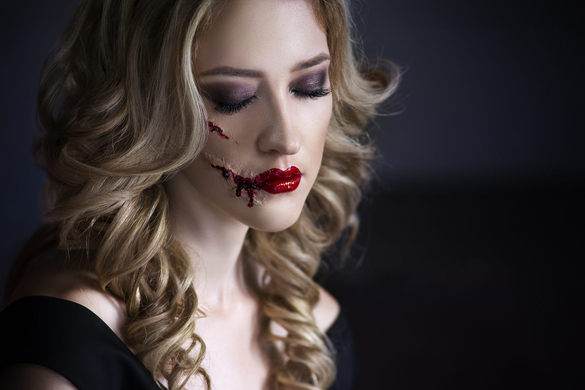 Come realizzare una cicatrice, il trucco di Halloween perfetto