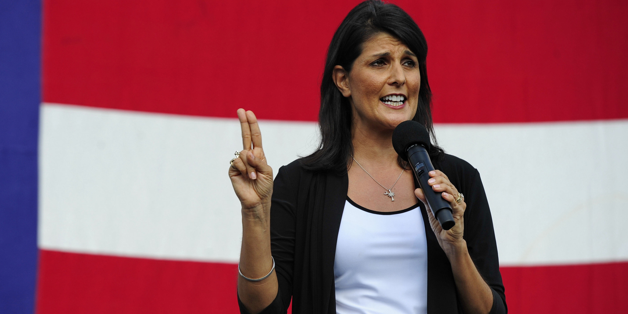 Chi è Nikki Haley, prima donna nella squadra di Trump al governo