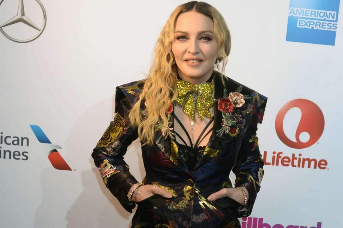 Madonna premiata come donna dell’anno: il suo discorso conquista tutti [FOTO]