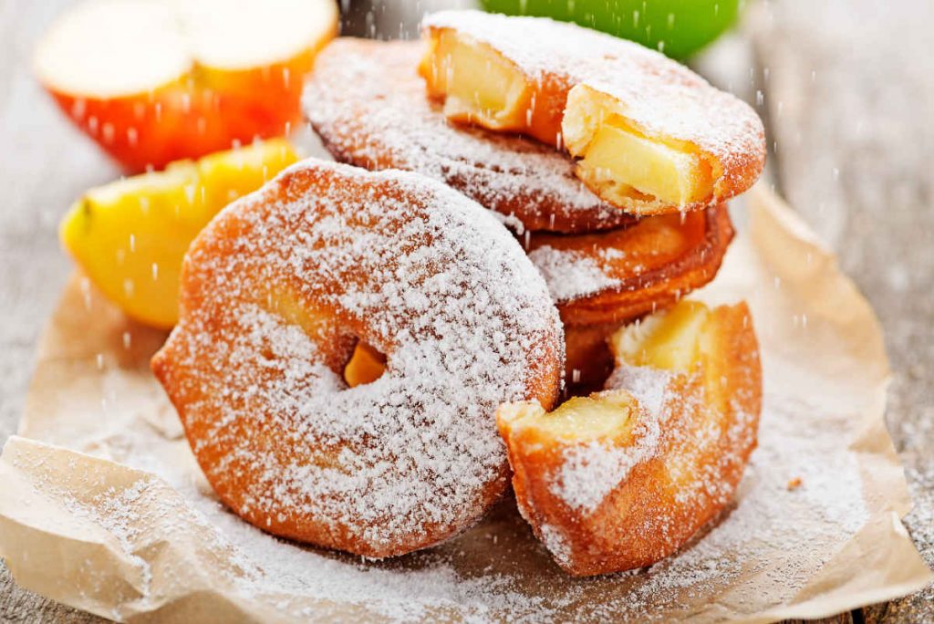frittelle di mele dolci carnevale