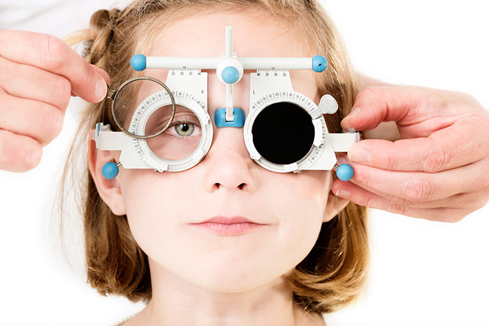 Occhio pigro o ambliopia nei bambini: sintomi, esercizi e rimedi