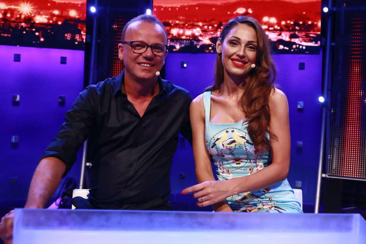 Gigi D’Alessio e Anna Tatangelo sono in crisi? Separati da Sanremo [FOTO]