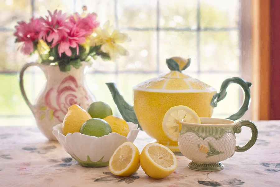 Come depurare l’aria di casa con i limoni
