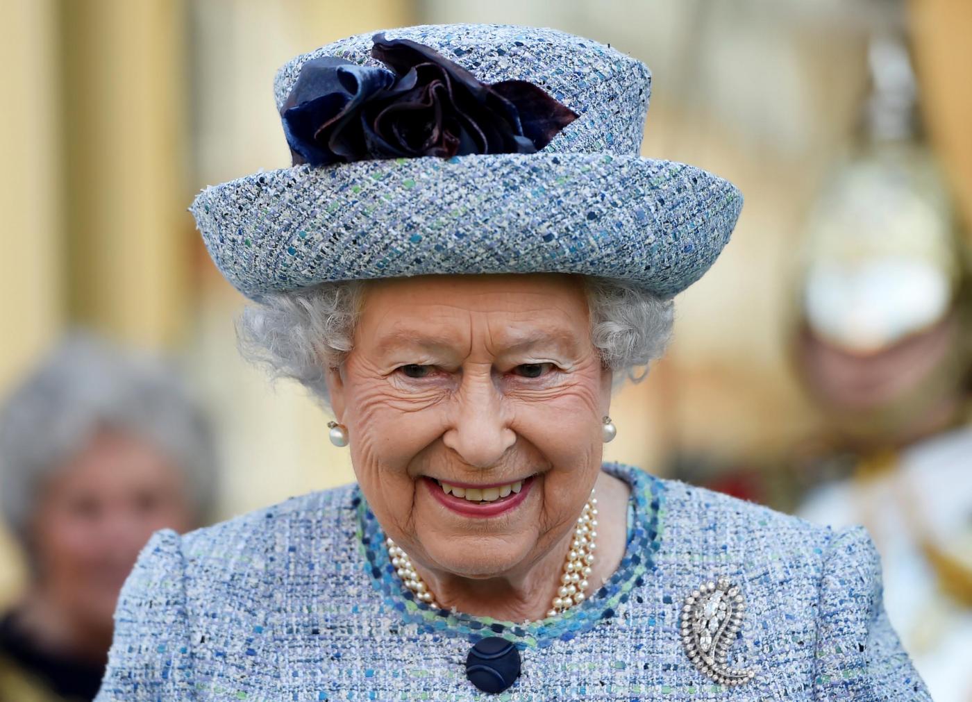Regina Elisabetta: il piano top secret per il giorno della morte svelato da The Guardian