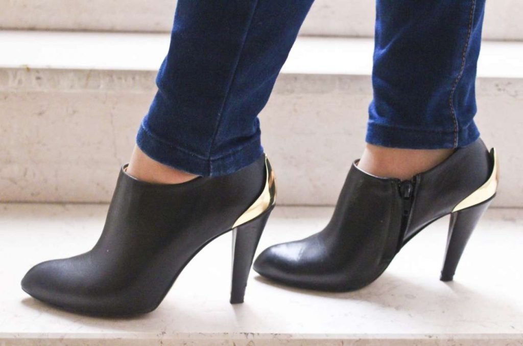 Consigli per abbinare le scarpe ai jeans in base alle occasioni d'uso  [FOTO] | Pourfemme