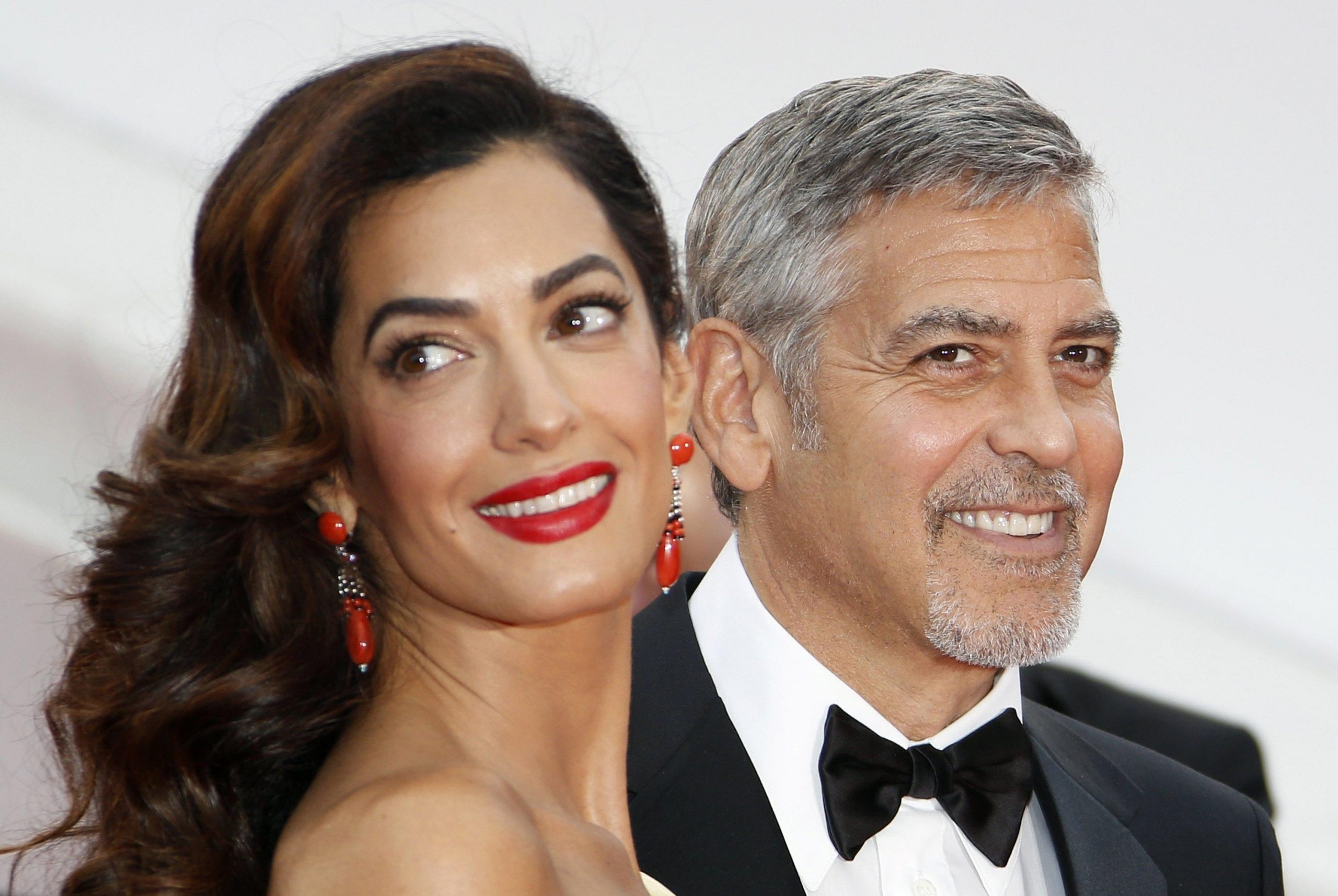 George Clooney papà: una scorta per i gemelli Ella e Alexander