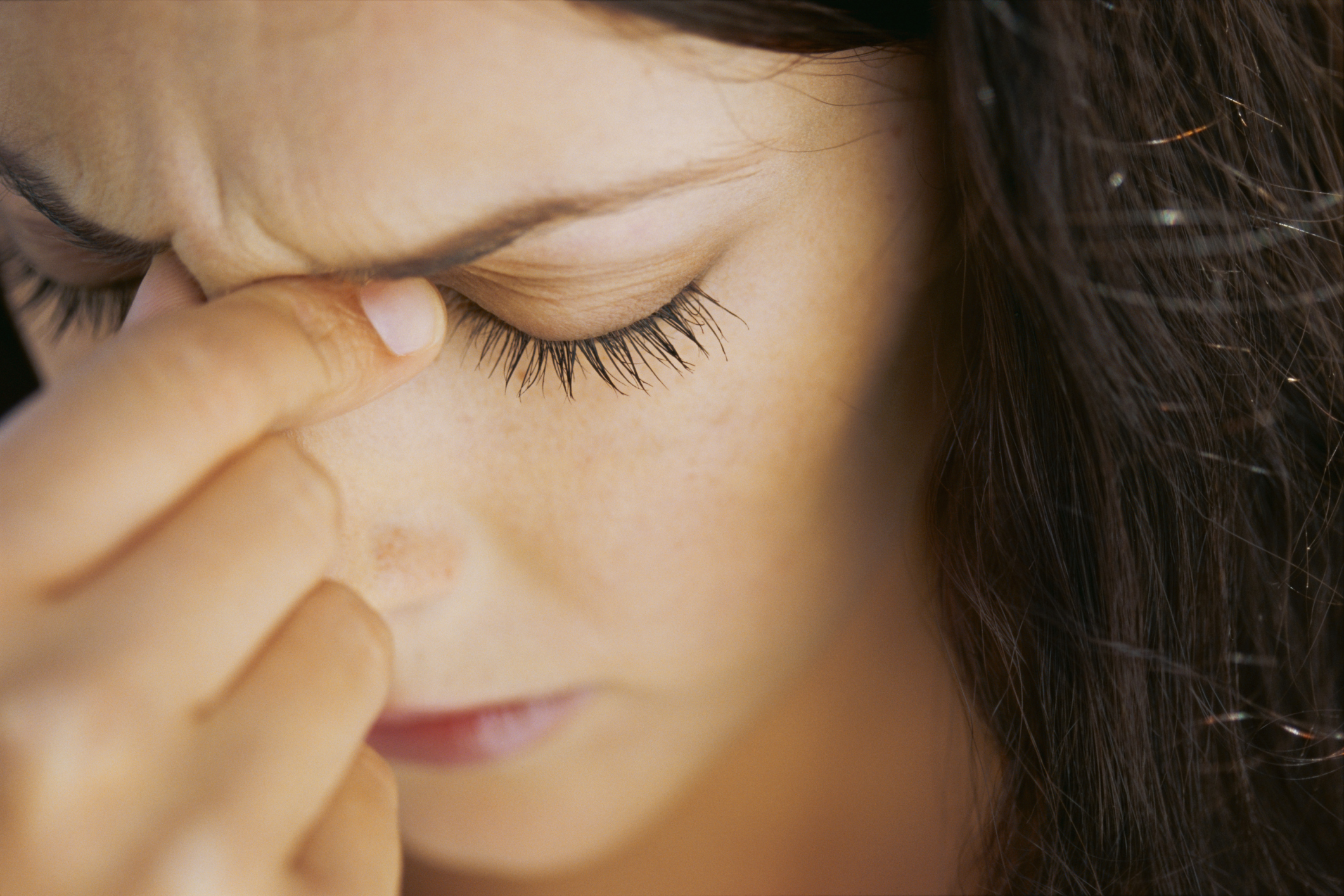 Mal Di Testa Frontale Cause Cure E Rimedi Naturali Pourfemme
