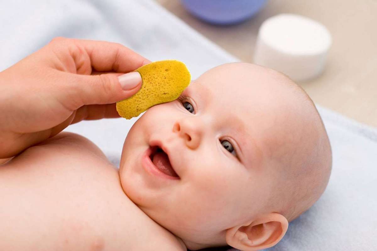 Spugne da bagno per bambini e neonati: le migliori e come usarle