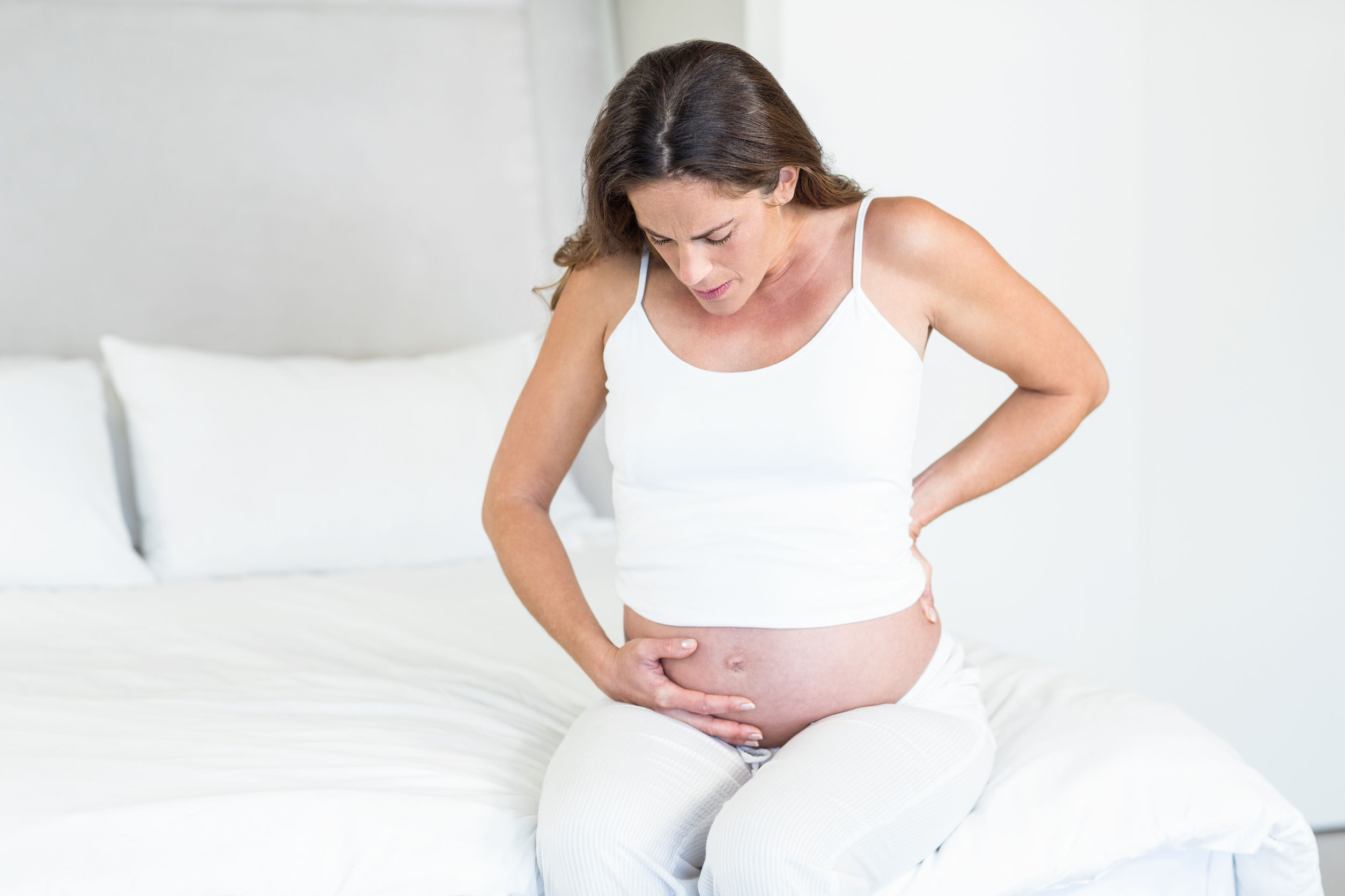 Dolore ai reni in gravidanza: cause, rimedi e cosa fare