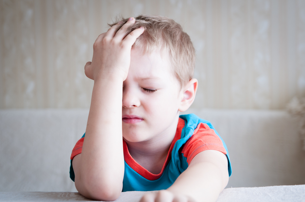Mal di testa nei bambini: cause, sintomi e rimedi