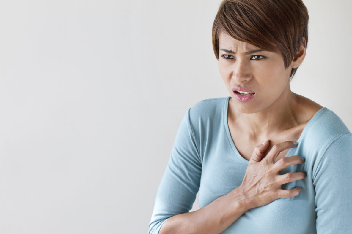 Dolore al petto tutte le cause e i rimedi