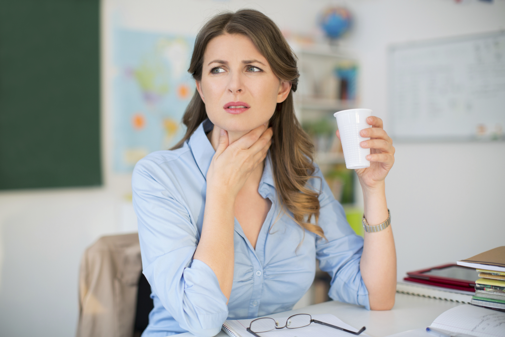 Mal di gola: cause, rimedi naturali e cure