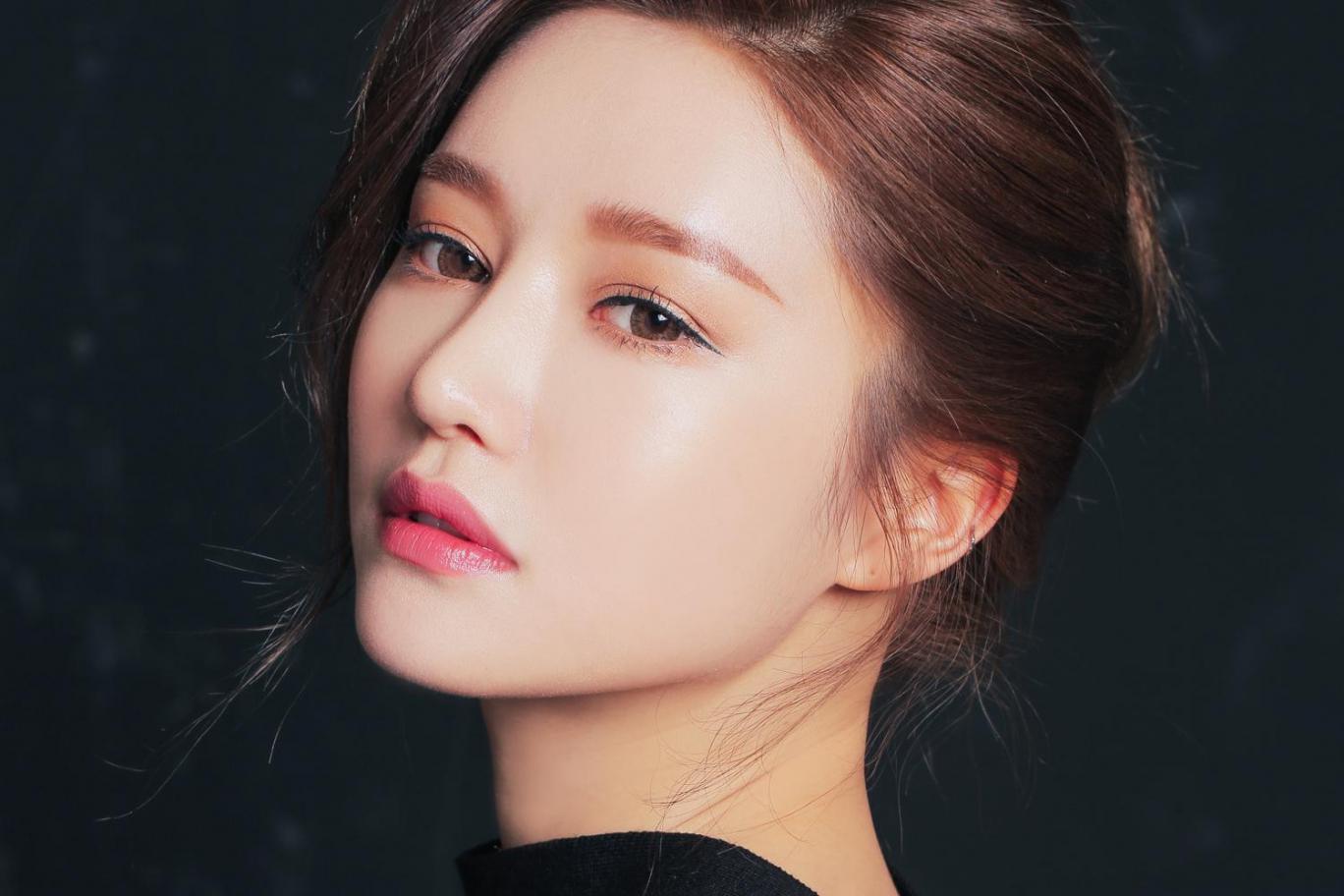 Glass Skin: il segreto di bellezza delle donne coreane per una pelle perfetta