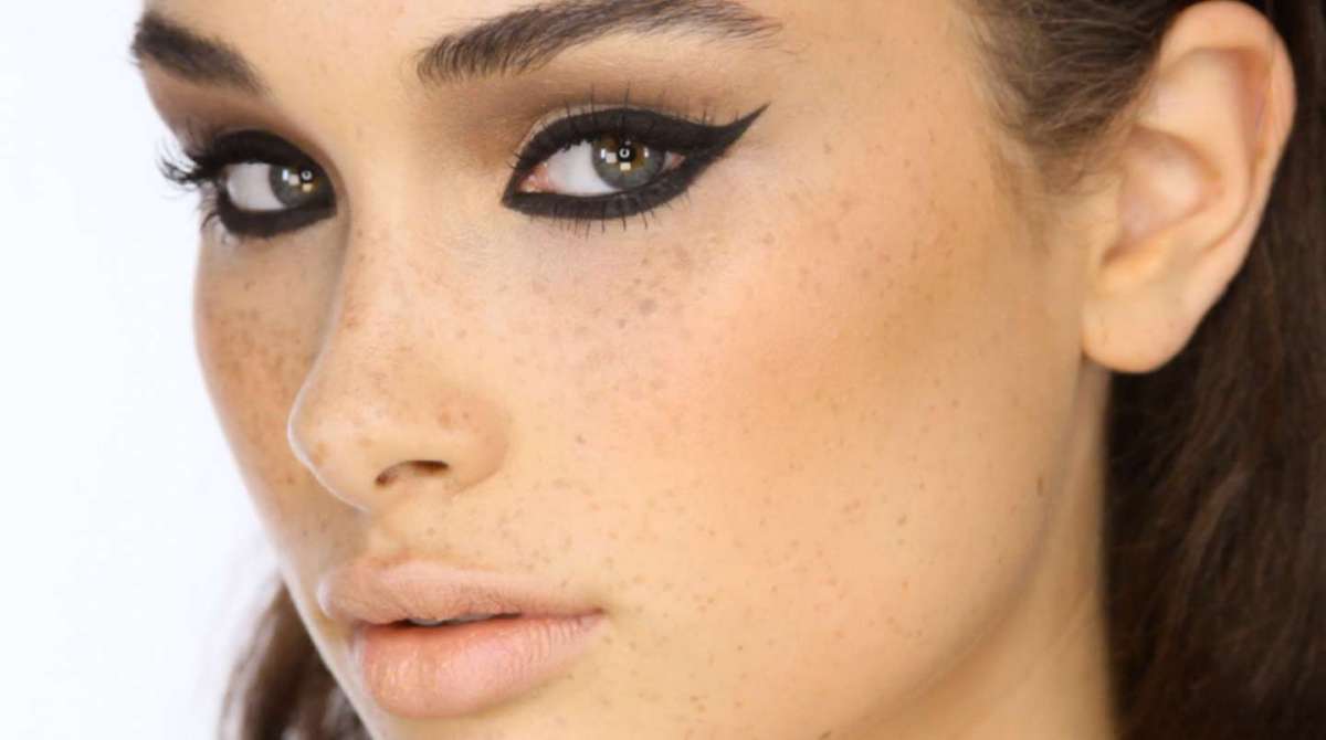 Eyeliner a penna, come applicarlo e i prodotti migliori