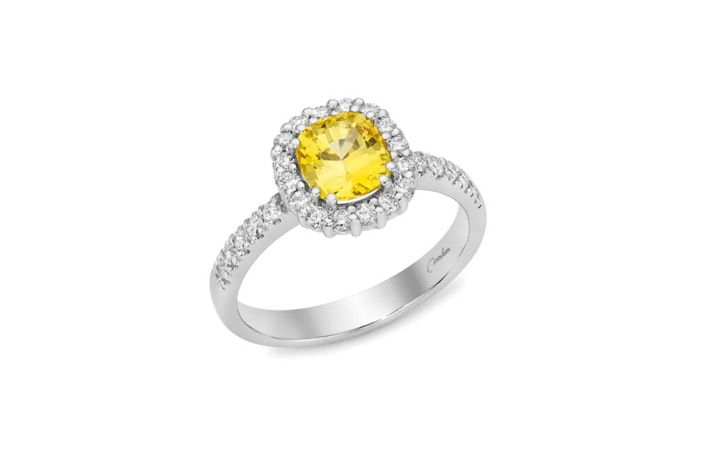 anello fidanzamento zaffiro giallo