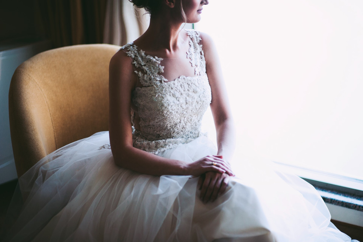 sposa seduta