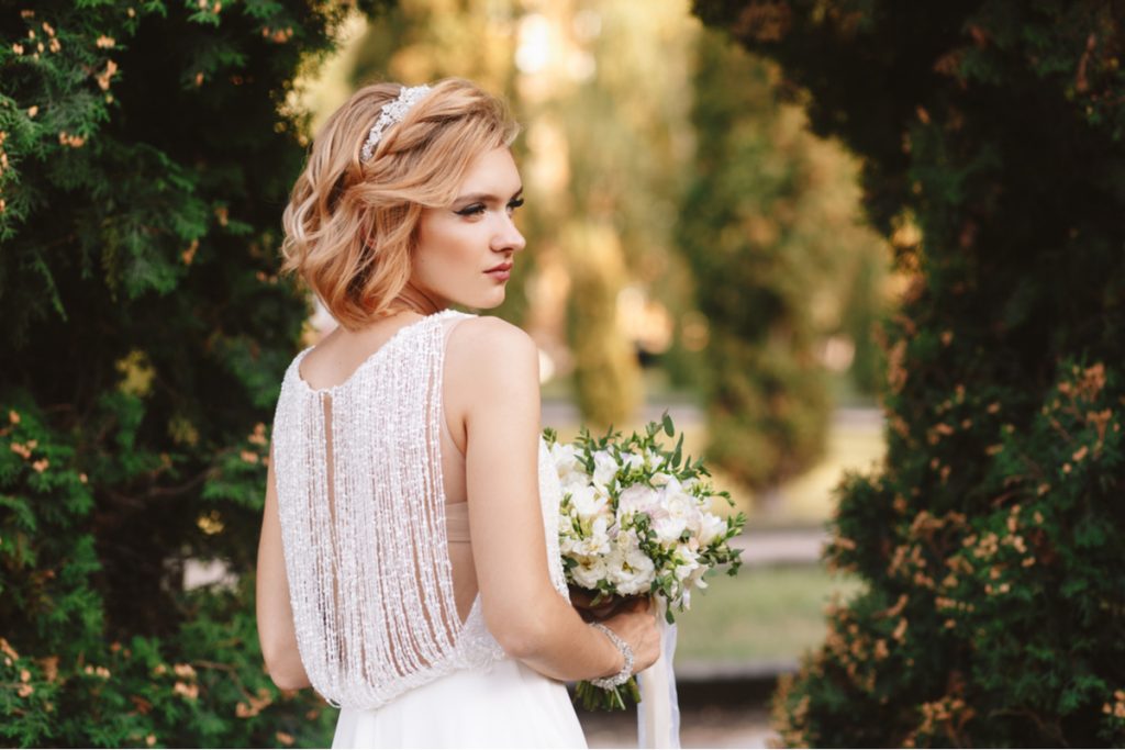 sposa con capelli mossi