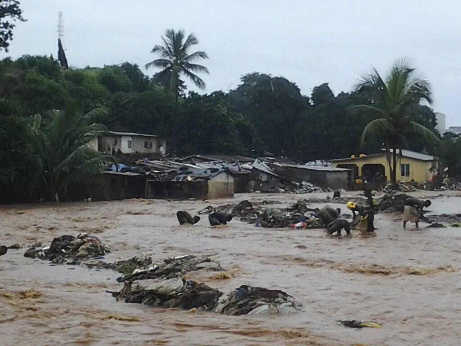 Mudslide kills hundreds in Sierra Leone