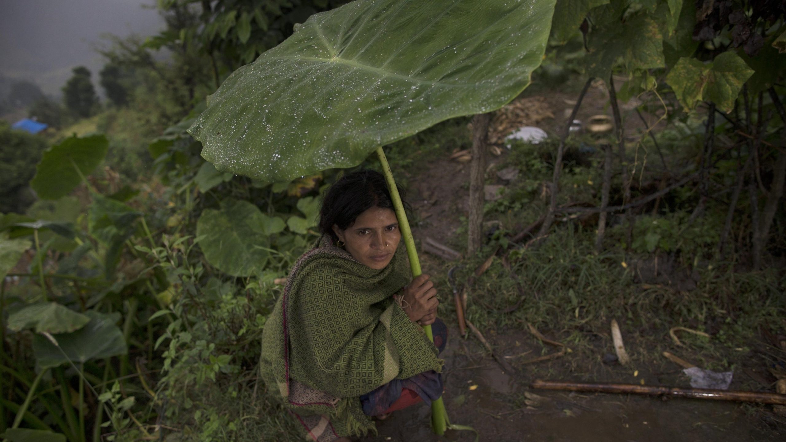 Il Nepal e l’usanza del Chaupadi, l’esilio delle donne con il ciclo: cos’è e perché si continua a morire