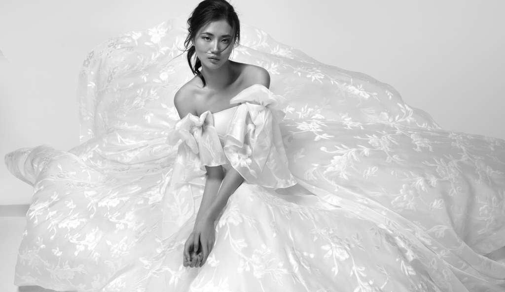 Abiti da sposa Alessandra Rinaudo 2019: la nuova collezione | Pourfemme