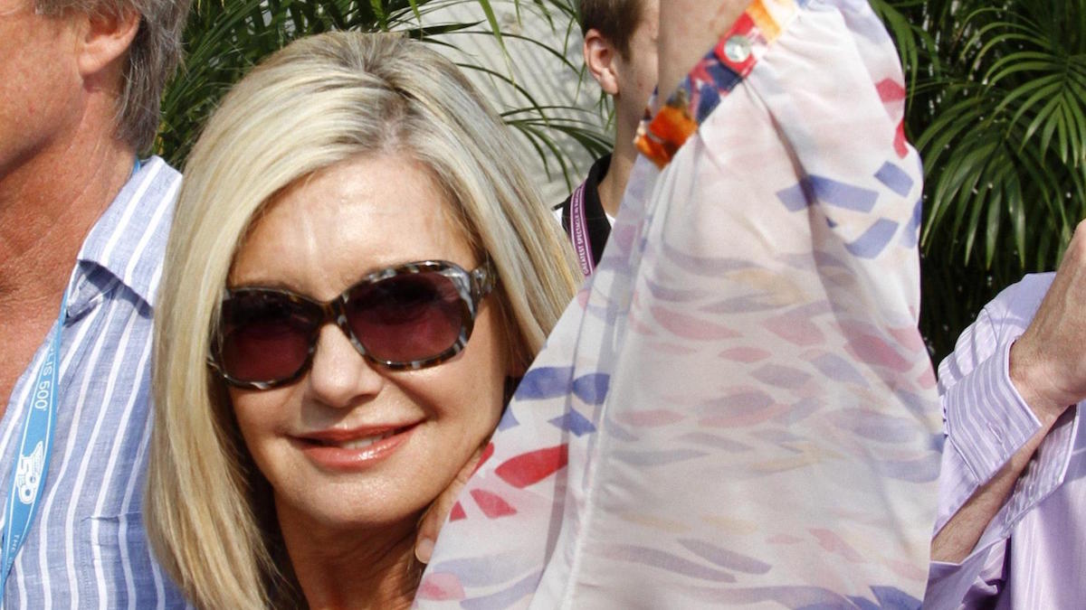 Olivia Newton-John, il drammatico annuncio: ‘Il cancro è tornato per la terza volta’