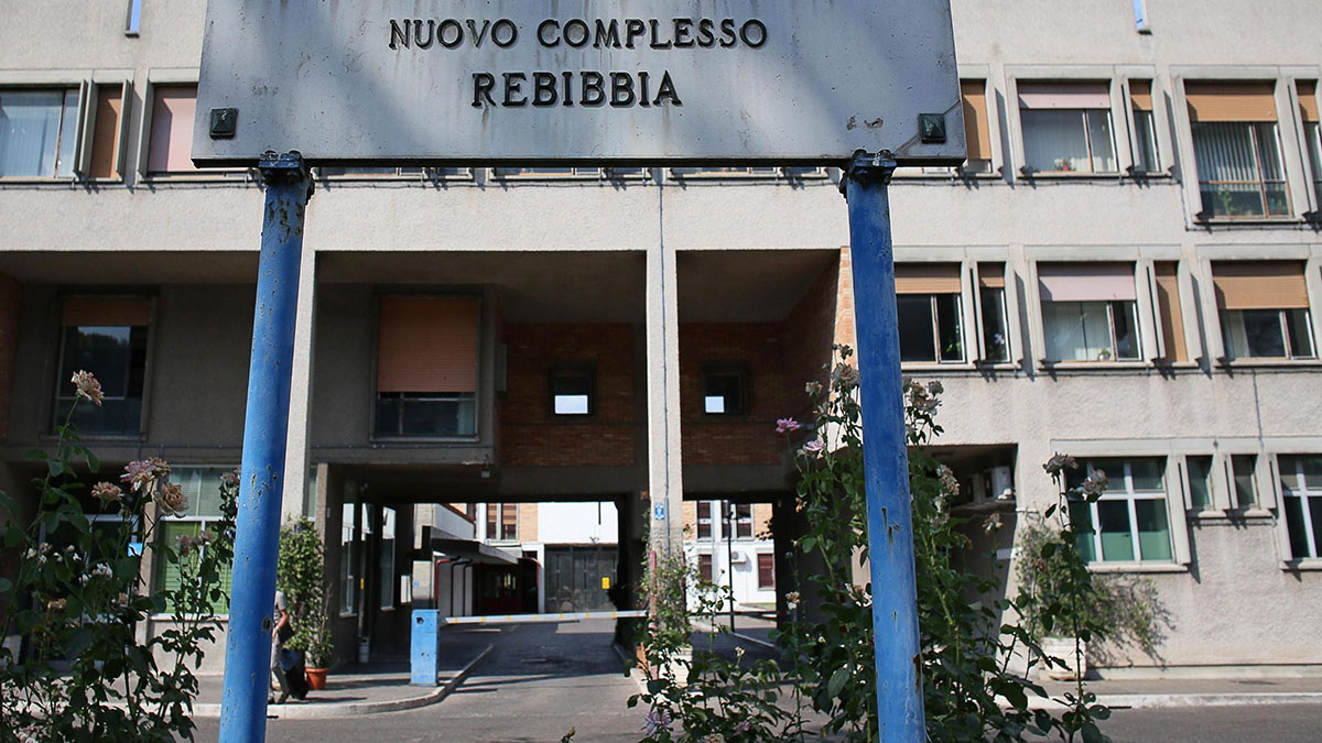 Rebibbia, rintracciato il padre dei bimbi uccisi dalla madre detenuta