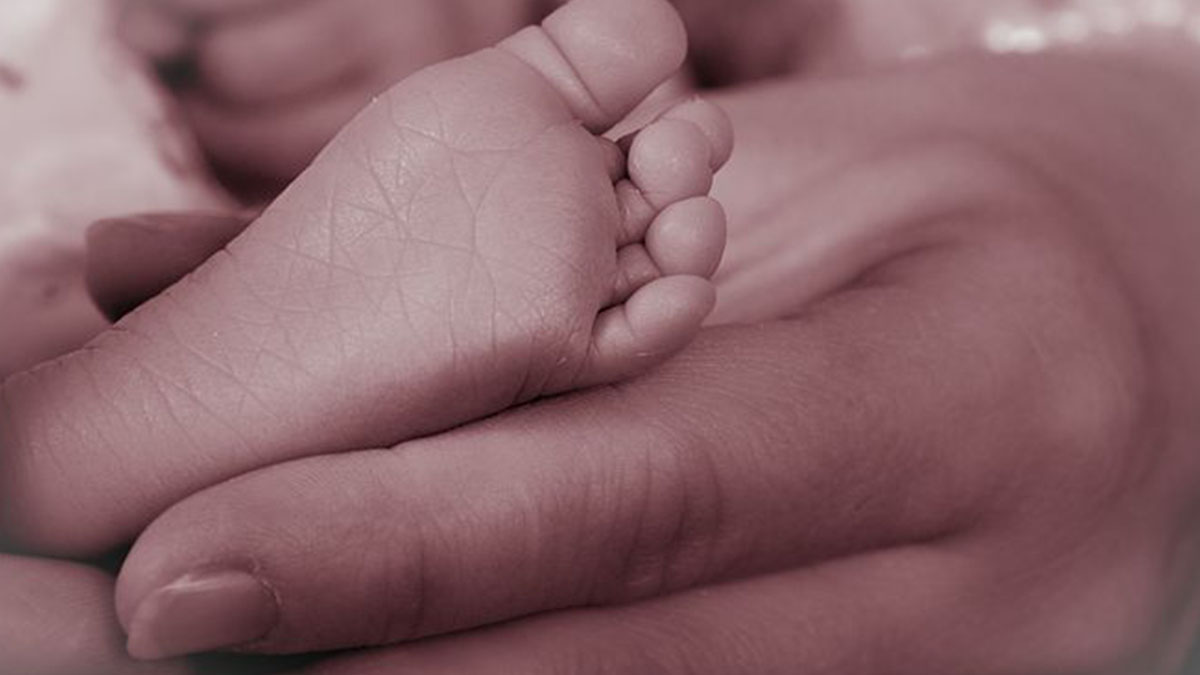 Porto Sant’Elpidio, neonato nasce morto: mamma indagata per omicidio colposo
