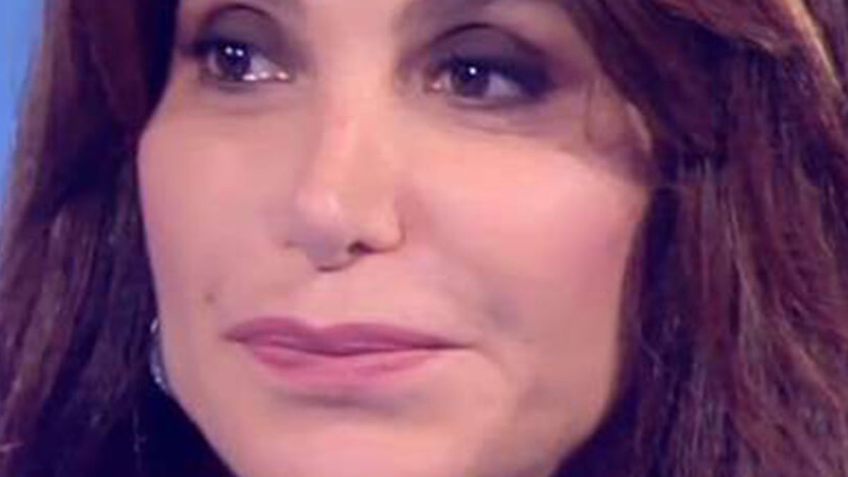 Carmen Di Pietro contro la madre: ‘Mi ha abbandonata per un uomo…’