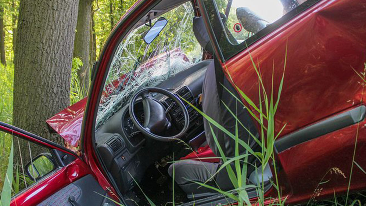 Il figlio non torna a casa, i genitori trovano l’auto con la geolocalizzazione ma lui è morto