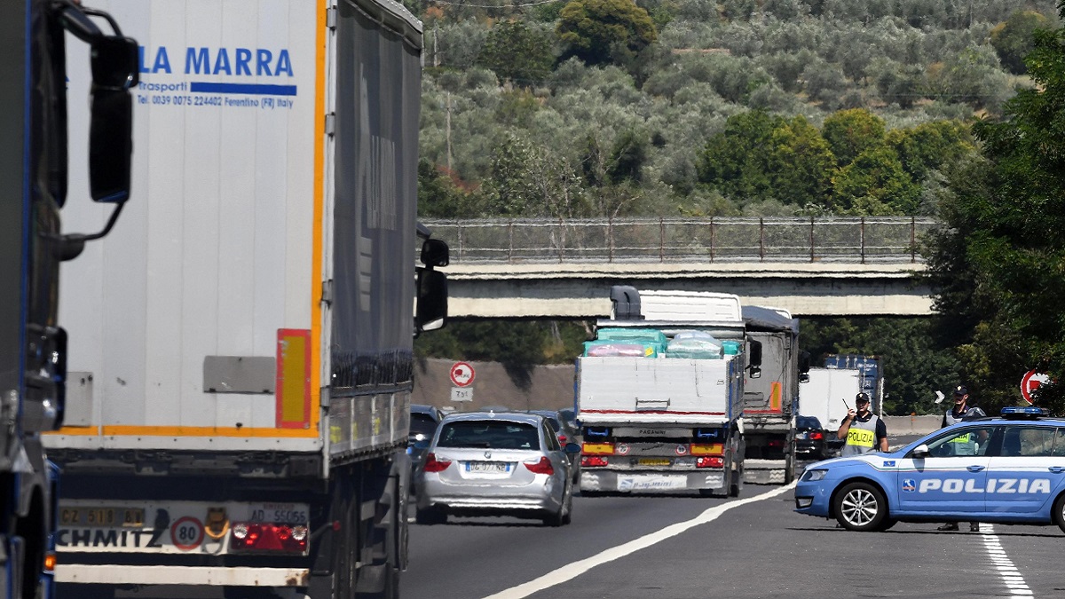 Incidente mortale sull’A4: mamma 45enne muore mentre stava andando a fare un colloquio