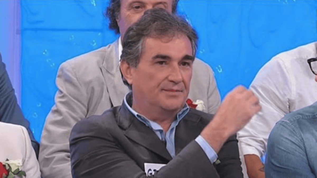 Uomini e Donne, Gianbattista interviene sui social: ‘Settimana prossima avrete risposte’